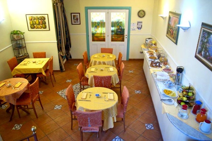 Mediterraneo Hotel